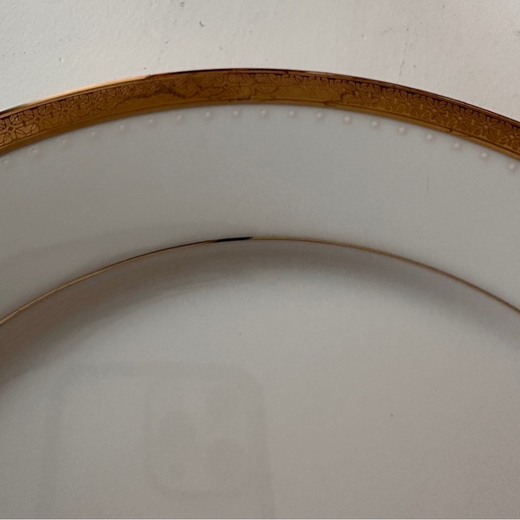 4 Noritake Dinner Plates 10" METROPOLITAN GOLD Encrusted Band China Contemporary - Picture 13 of 16
